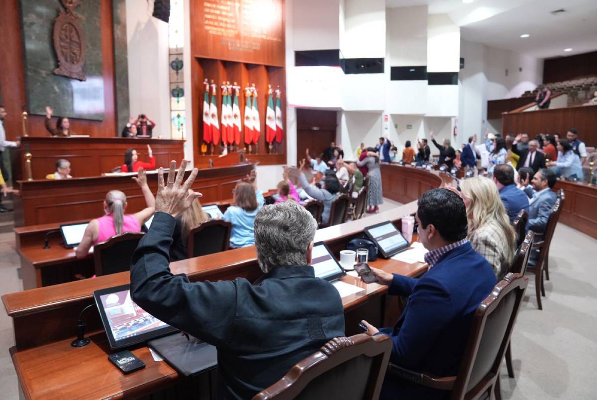 ¡Otra vez! Diputados polemizan en torno a la posible reforma a la Ley Orgánica de la UAS