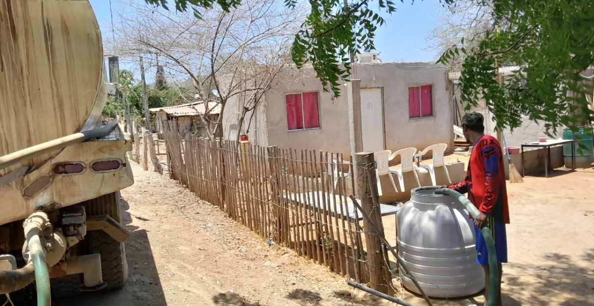 Dispersa Sebides 10 millones de litros de agua en 13 municipios para mitigar sed de la población