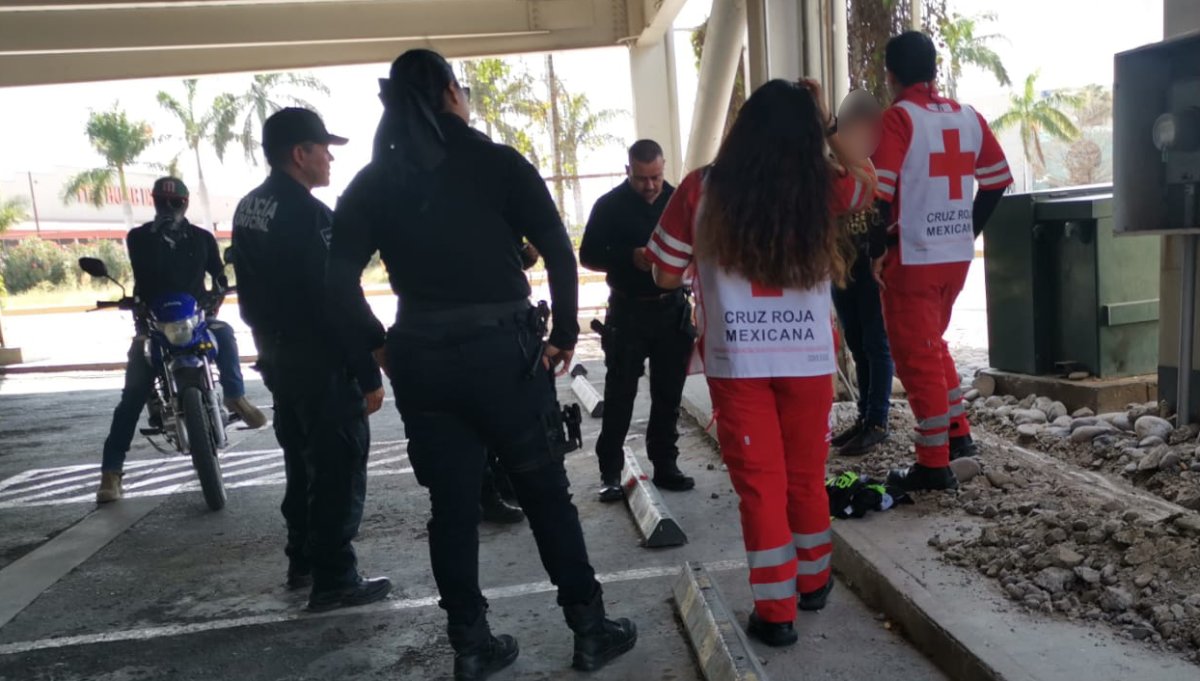 Apuñalan y despojan de una bicicleta a un menor de 12 años en plaza comercial de Los Mochis