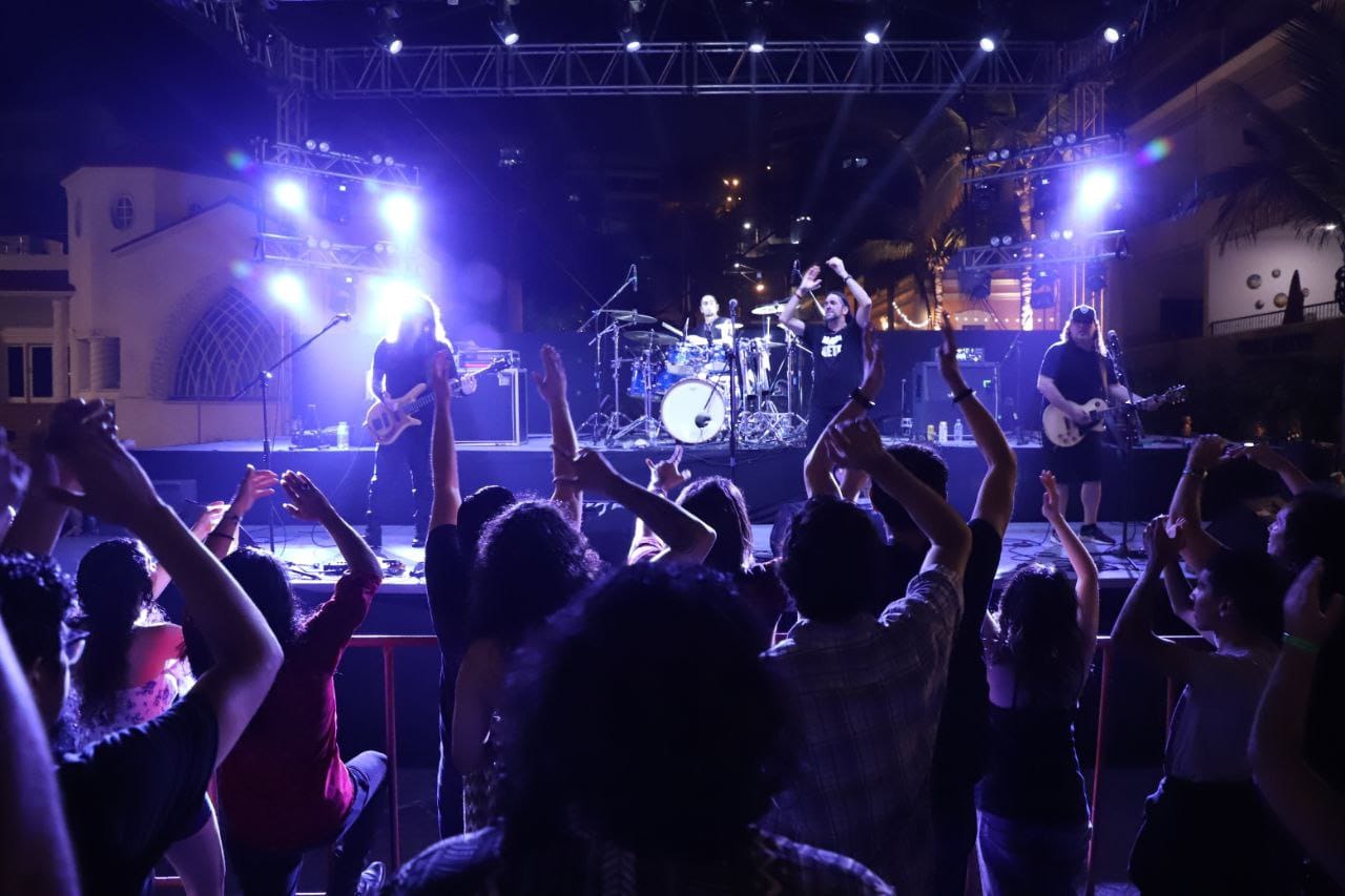 Mazatlán vibró celebrando el Día de la Música en calles del Centro Histórico y Olas Altas