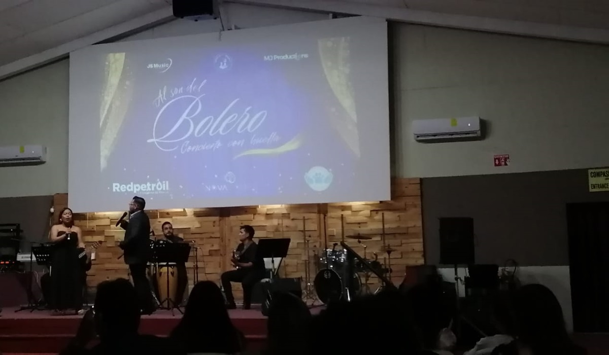 Mazatlecos disfrutan de concierto de Joaquín Sillero, en beneficio del Refugio Amigos de Animales