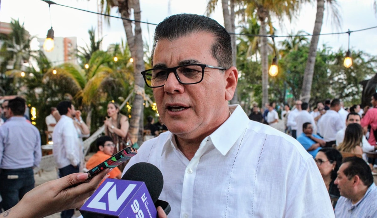 ‘Con que me haga la invitación el gobernador’, le gustaría a Edgar González servir a Sinaloa
