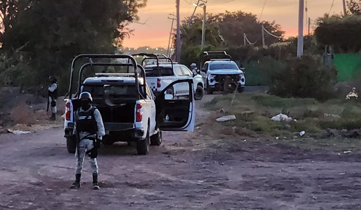 Se enfrentan a balazos elementos de la Guardia Nacional y hombres armados al norte de Culiacán