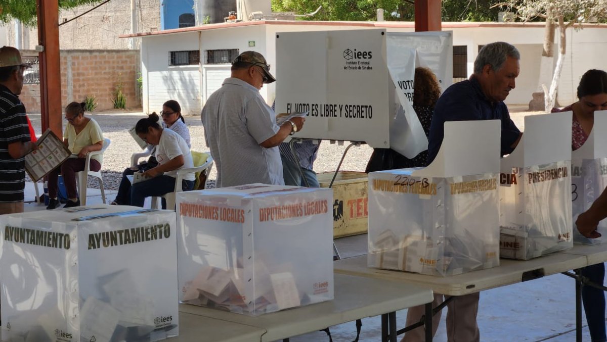 Tranquilo y sin incidentes marcan el proceso electoral de Juan José Ríos, reportan autoridades