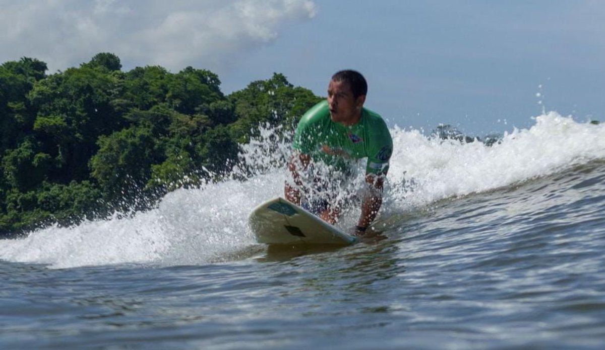 El Mazatleco Martín Díaz logra el segundo lugar en el Costa Rica Open Pro de Surf Adaptado