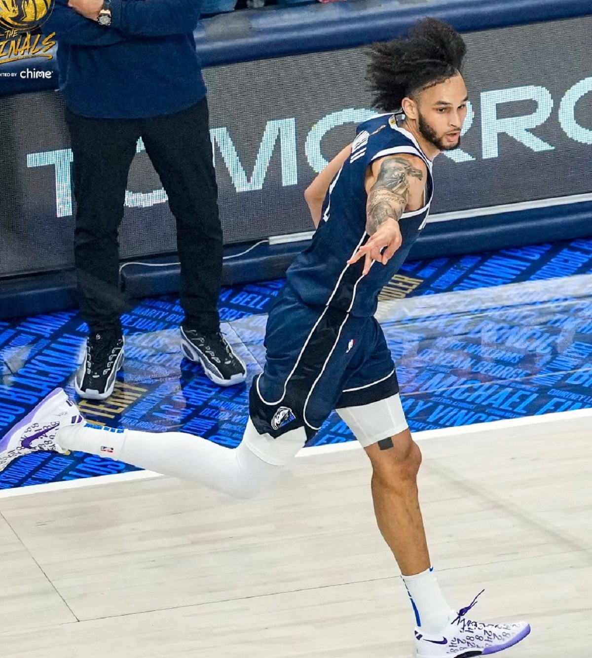 Los Mavericks extienden la final de la NBA al aplastar a los Celtics en Dallas