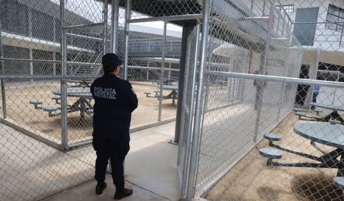 Colgado y con rastros de violencia localizan a un interno del penal de Aguaruto en Culiacán