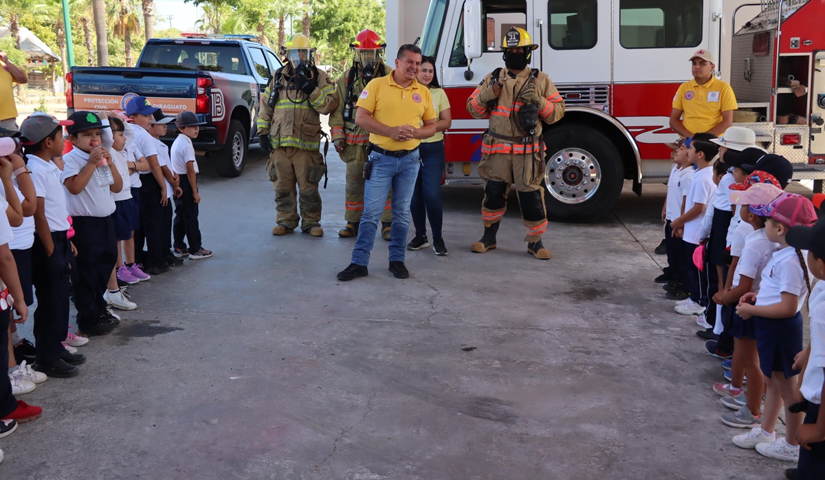 Alumnas y alumnos de preescolar recorren instalaciones de Bomberos y Seguridad en Badiraguato