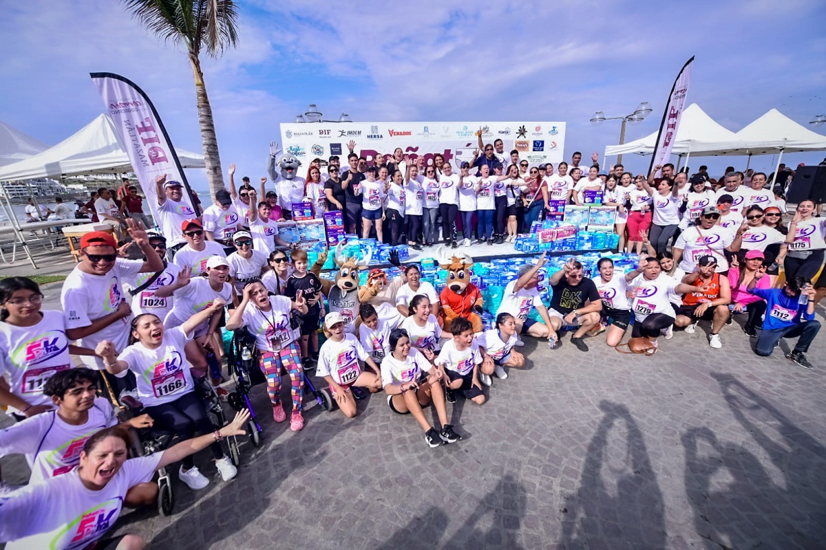 Corren en favor de los adultos mayores de Mazatlán, con éxito realizan el ‘Pañatón’ DIF MZT