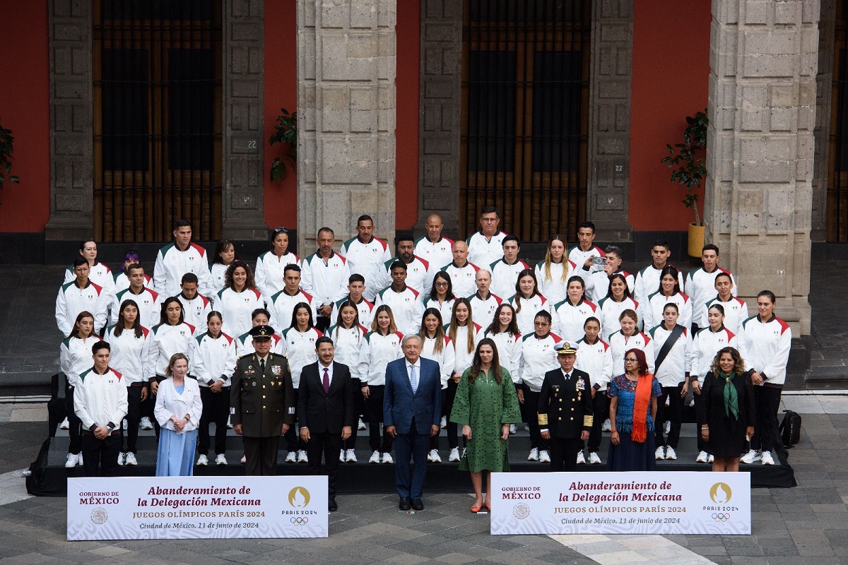La Delegación Mexicana es abanderada rumbo a París 2024