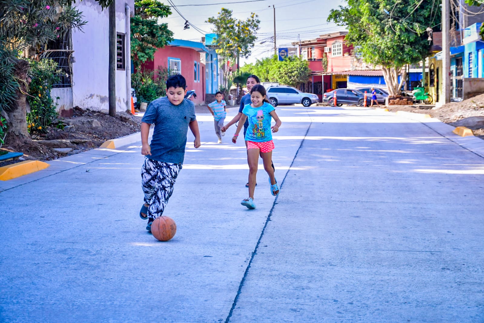 Aguardaron 17 años para ver pavimentada su calle, La Nopalera, en la colonia Hacienda de Urías de Mazatlán