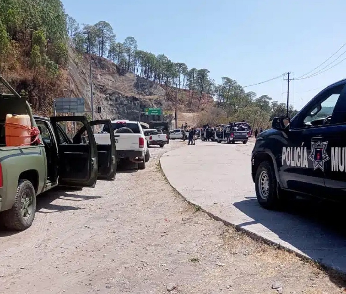 Cierran autopista Mazatlán-Durango luego de los enfrentamientos registrados en Las Loberas, Concordia