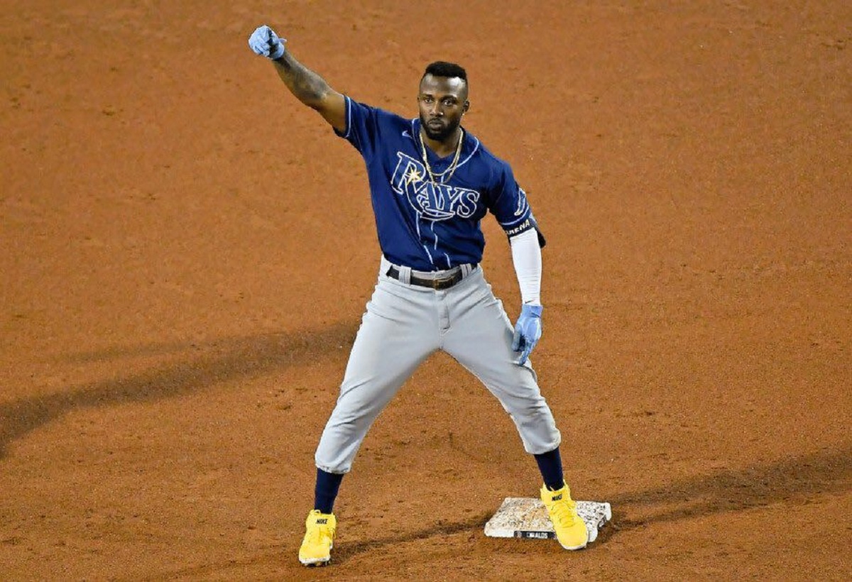 Randy Arozarena llega a 500 hits en su carrera en Grandes Ligas