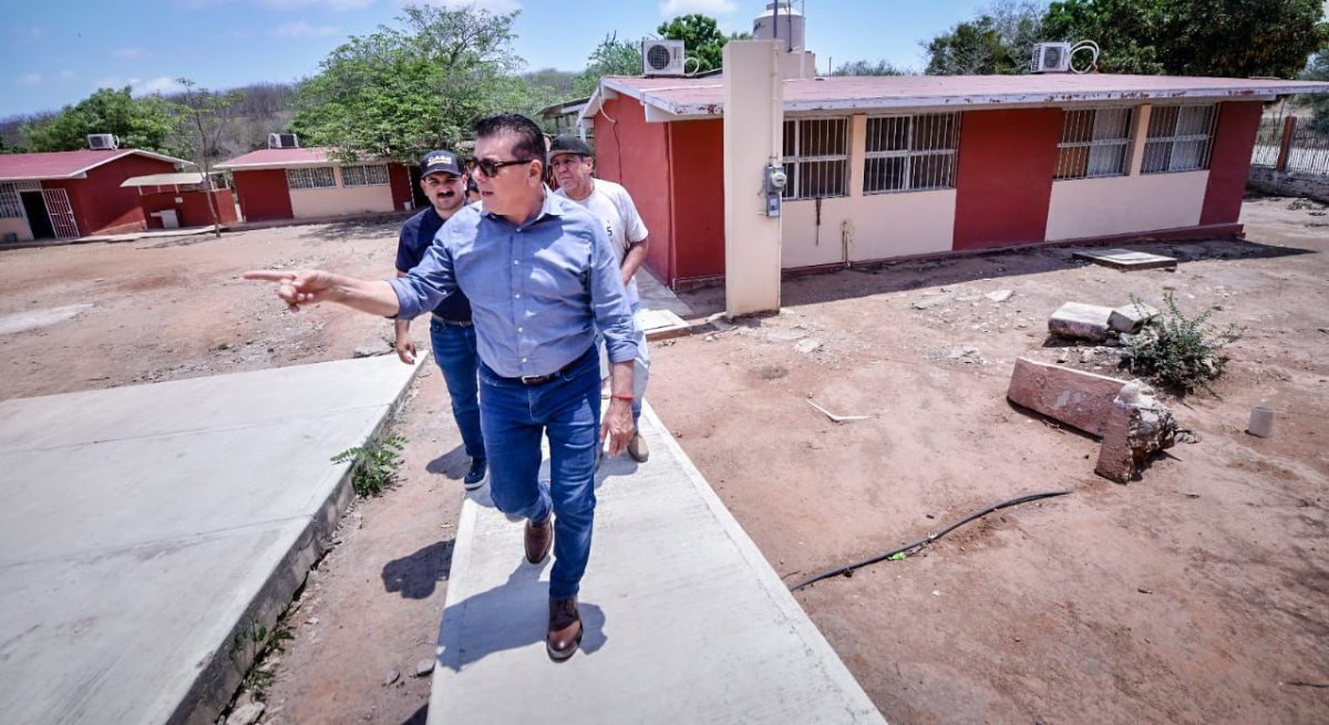 Retoma alcalde recorridos de atención en comunidades, llega a Los Zapotes en zona rural de Mazatlán
