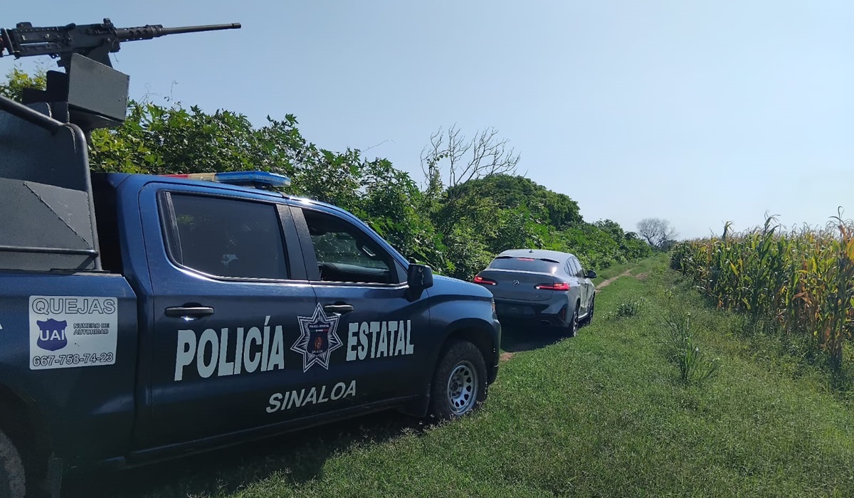 Tras ser robada en Culiacán, policías del Grupo Élite recuperan una camioneta BMW