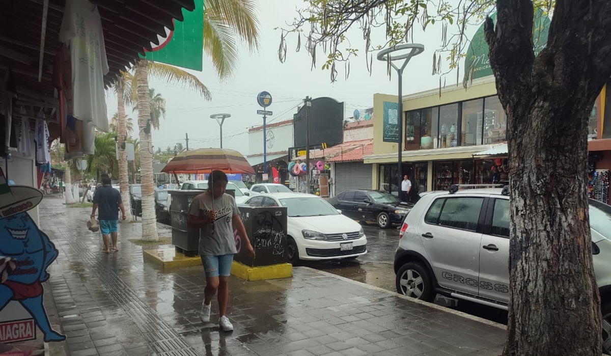 ¡Se antoja el pan y el café! Llueve ligero sobre áreas de Mazatlán ante efectos de la tormenta tropical ‘Alberto’