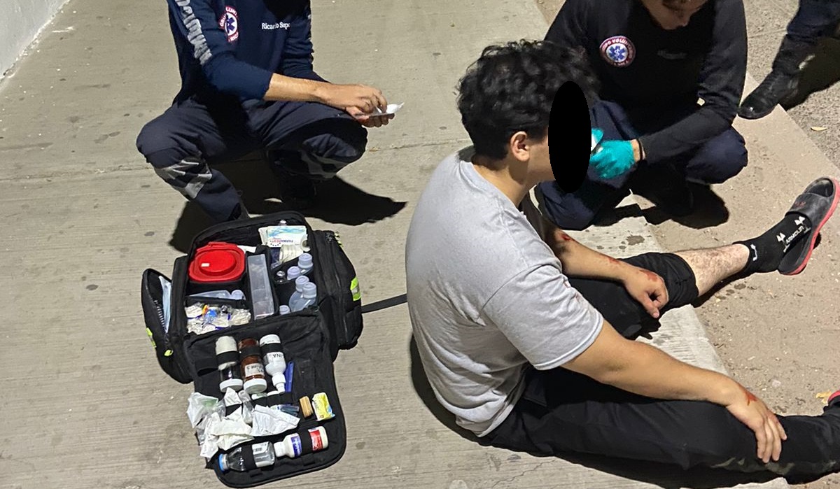 Choque de dos motos deja tres lesionados en el Centro de Costa Rica, en Culiacán