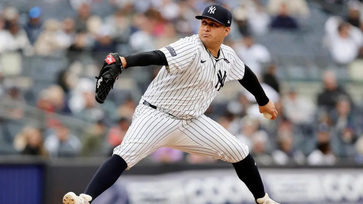 Los Yankees de Nueva York colocan a Víctor González en asignación