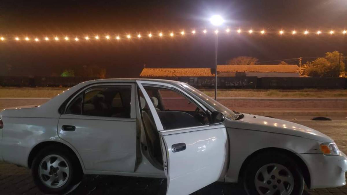 A plena luz del día, roban vehículo en Guamúchil; ayuda a localizarlo