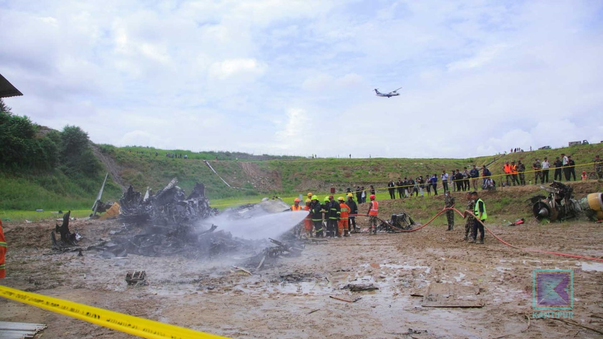 Video | Avión se estrella en Nepal; hay 18 fallecidos y un sobreviviente