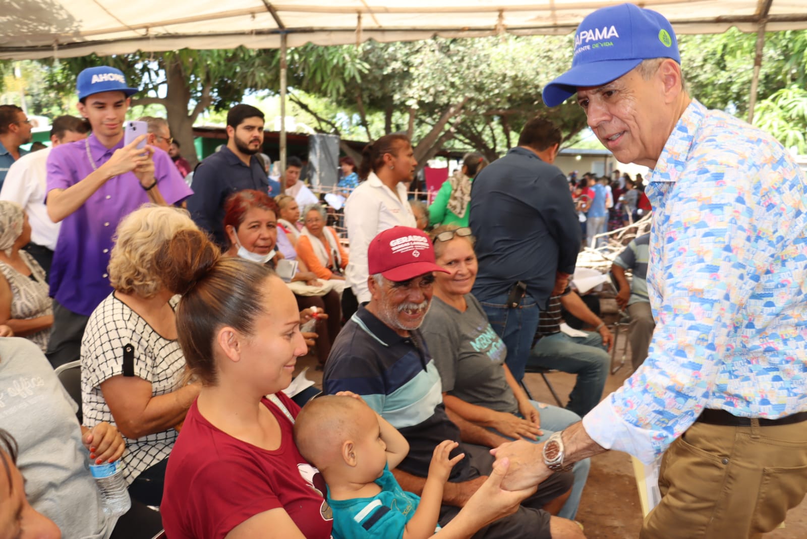 Llega Bienestar a tu comunidad en las Grullas Margen Derecha; pobladores agradecen la visita completa