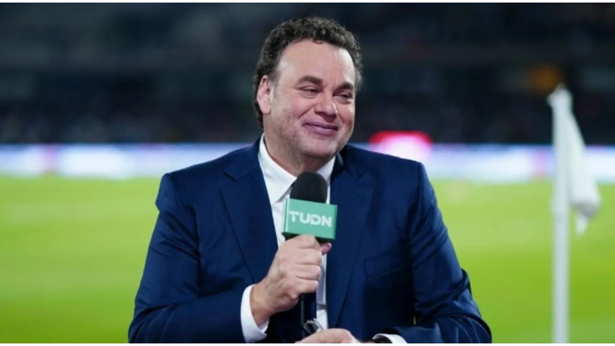 VIDEO: David Faitelson ya tuvo problemas con la policía francesa previo a París 2024