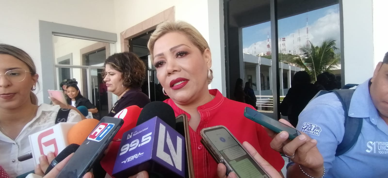Claudia Liliana Valdez, alcaldesa de Rosario, lamenta el asesinato de Héctor Melesio Cuén