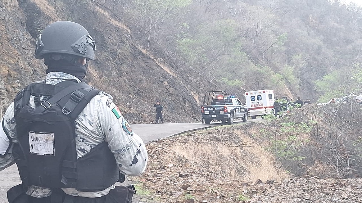 Atacan ambulancia de Tamazula, Durango cuando trasladaba a un herido de bala a Culiacán