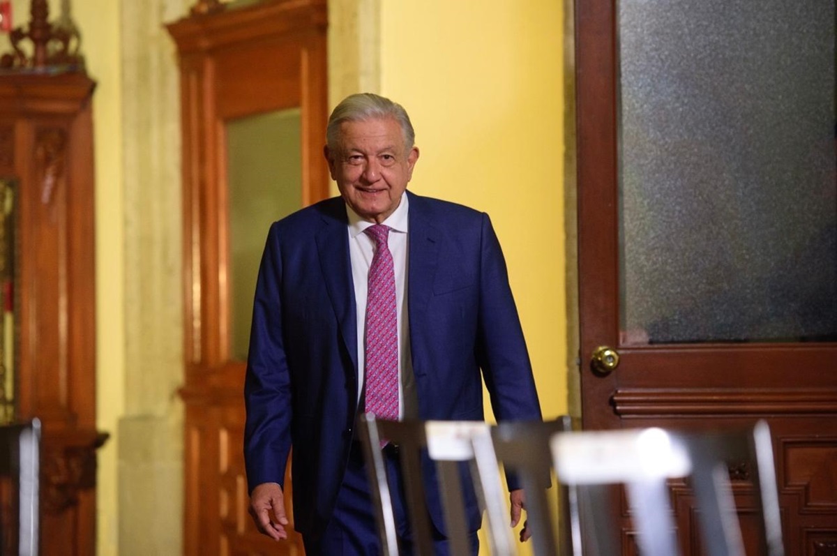 ¿Qué opina López Obrador de las críticas de Trump a Ebrard y la respuesta de Sheinbaum?