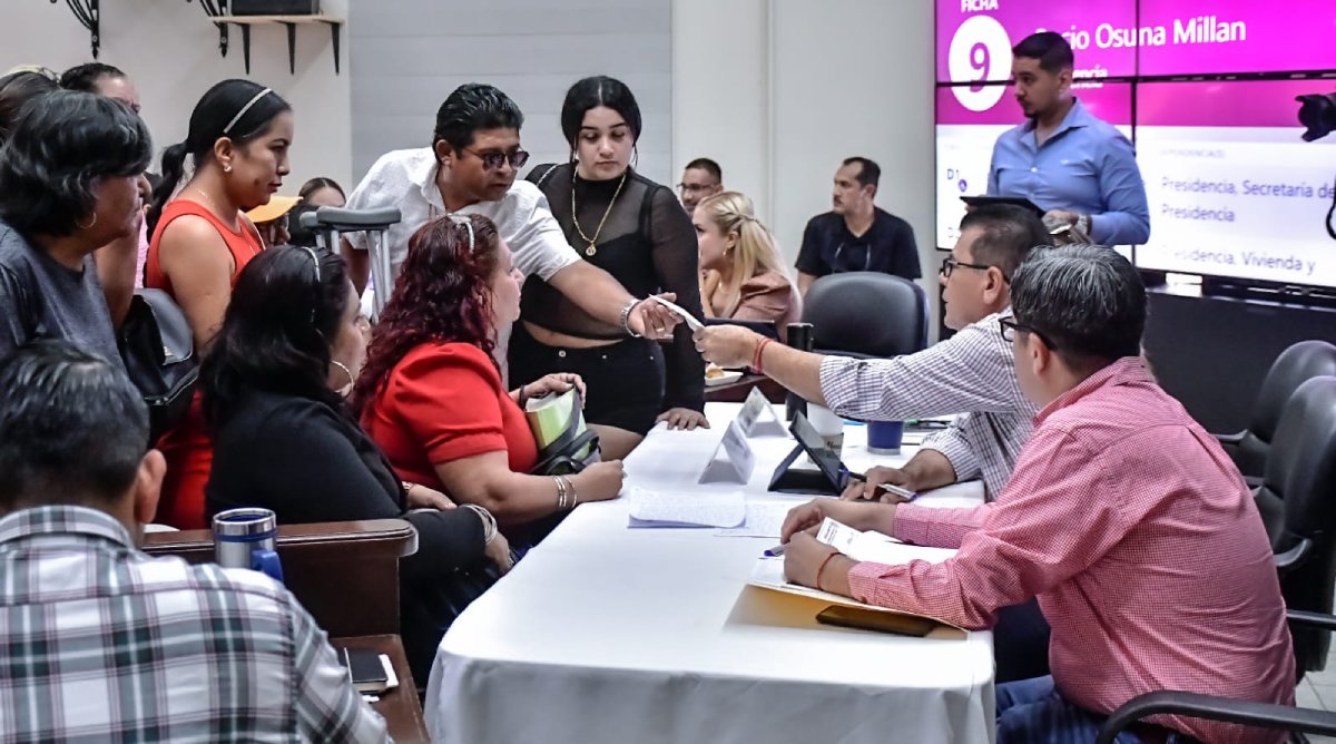 Apoyos y atención se hacen presentes en la Audiencia Pública “Escuchando a la Gente” en Mazatlán
