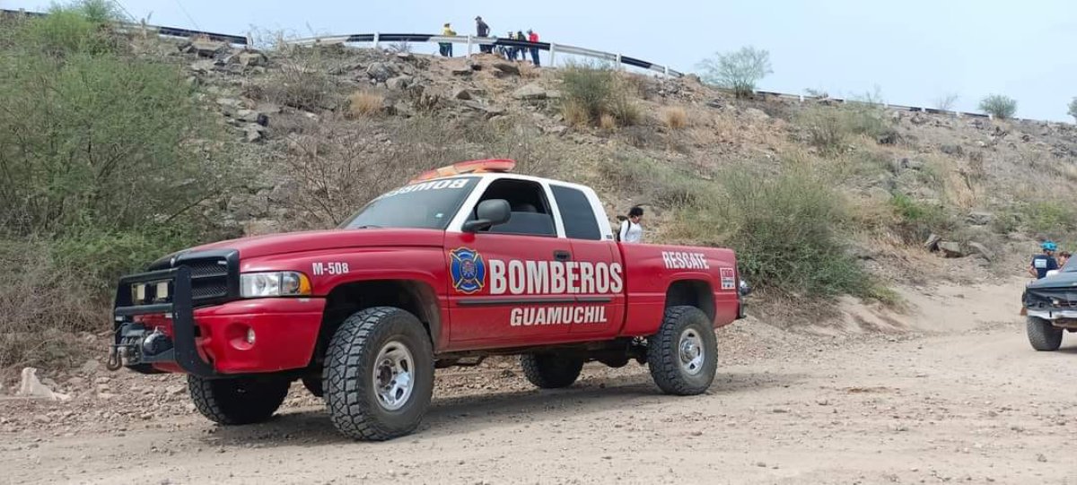 bomberos guamuchil con capacitacion sobre busqueda