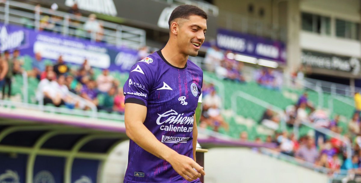 ¡Se queda! Brian Rubio renueva con el Mazatlán FC en la Liga MX