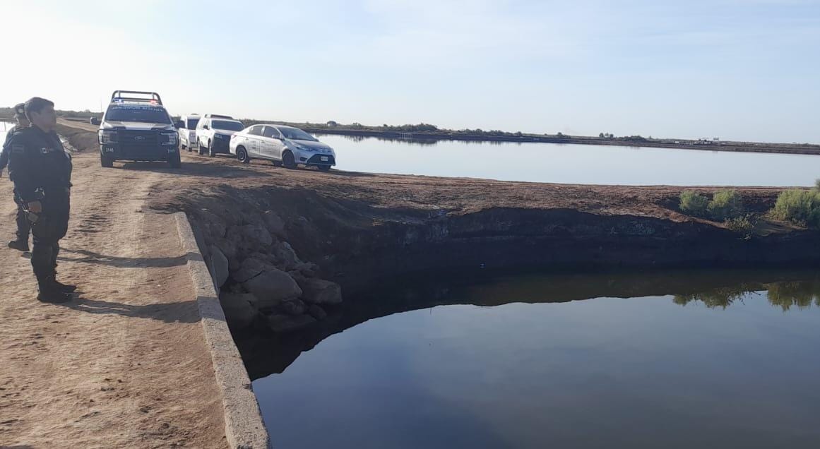 Encuentran cadáver flotando cerca de granja camaronera en Navolato
