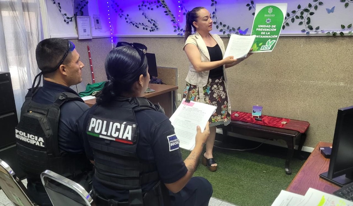 Capacitan a primeros elementos de la Unidad ECO en Mazatlán