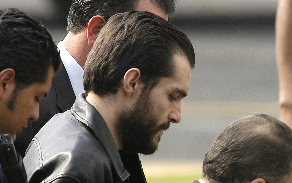 Carlos Ahumada llega a México; sin detención, Fiscalía lo exhorta a ‘cumplir lo que le resta de pena’