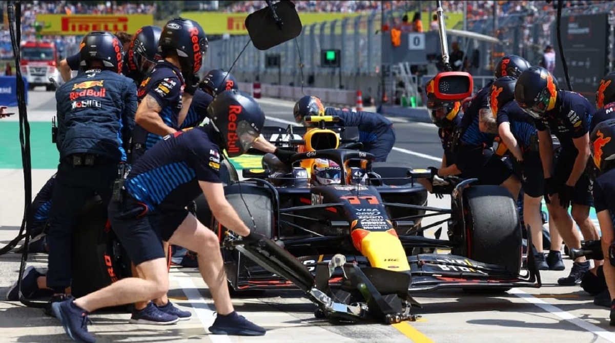 Checo Pérez en la peor crisis de su carrera con Red Bull