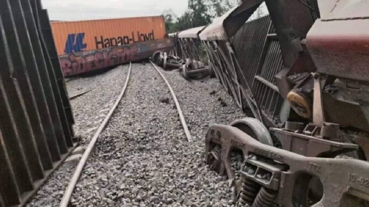Se descarrila tren de carga en La Barca, Jalisco; reportan un lesionado