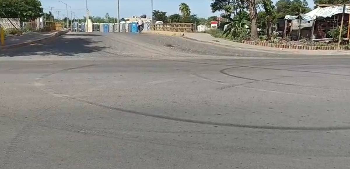 Andaba haciendo ‘ceritos’ en su camioneta y es detenido por elementos de Tránsito de Ahome