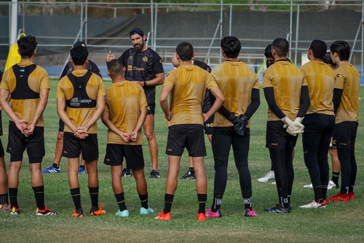 Dorados de Sinaloa y Agricultores de Guasave jugarán partido amistoso en La Pecera