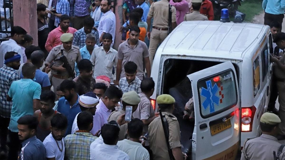 Al menos 100 fallecidos deja estampida humana en acto religioso en India