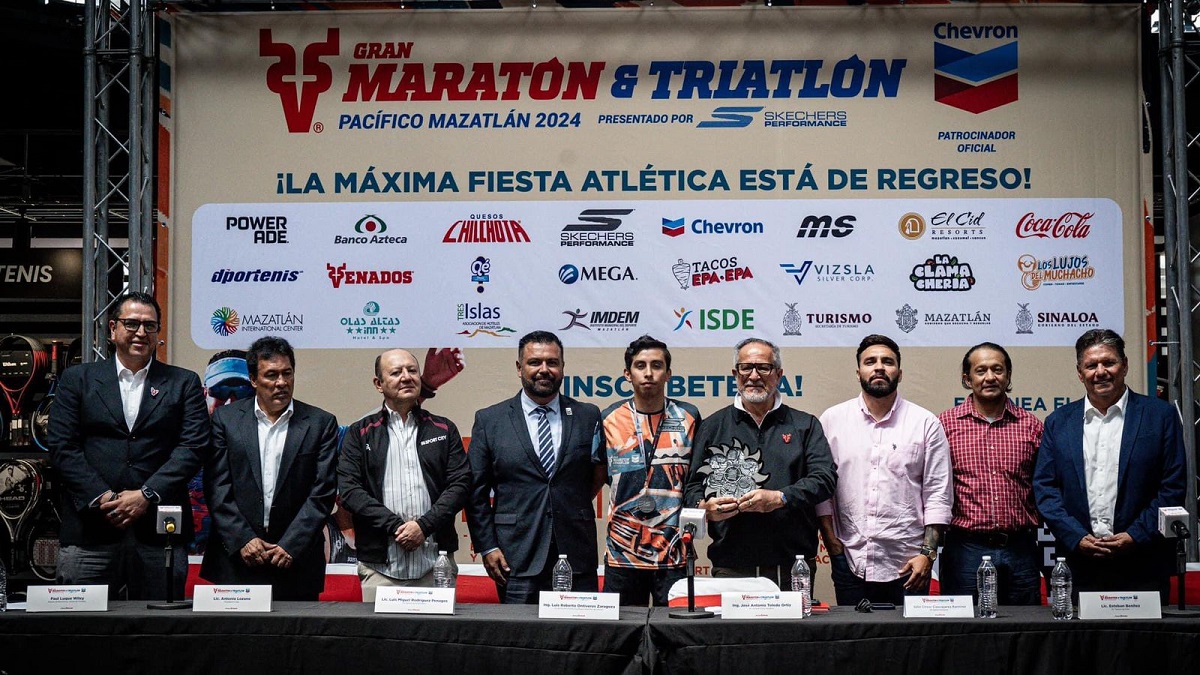 Grupo Venados presenta en CDMX el Gran Maratón y Triatlón Pacífico 2024