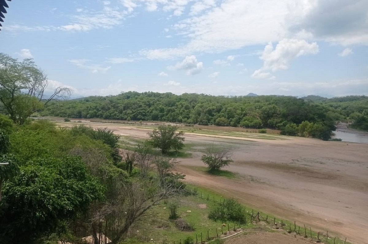 Extienden mano a productores de San Ignacio; mantienen esperanza en la llegada de lluvias