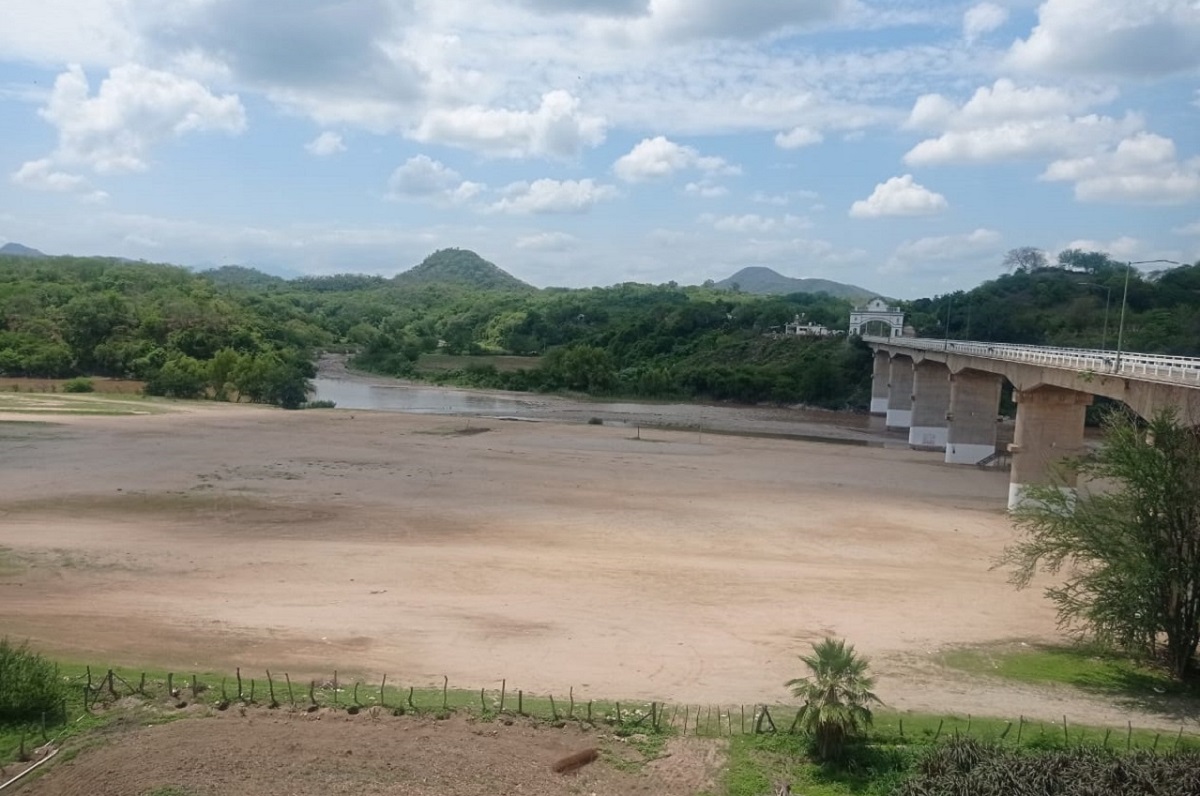 Temporaleros ruegan a Dios haya lluvias en San Ignacio y se acaben las plagas para poder sembrar