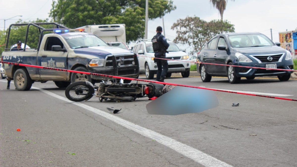 Muere motociclista al derrapar en su vehículo frente a la termoeléctrica en Mazatlán