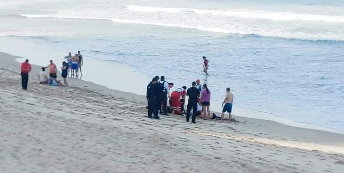 Muere turista en un hospital, luego de ser rescatado en playas de Mazatlán