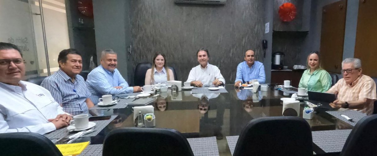 Advierte Intercamaral de Los Mochis, acaparamiento desmedido de la vía y desatención en servicios públicos