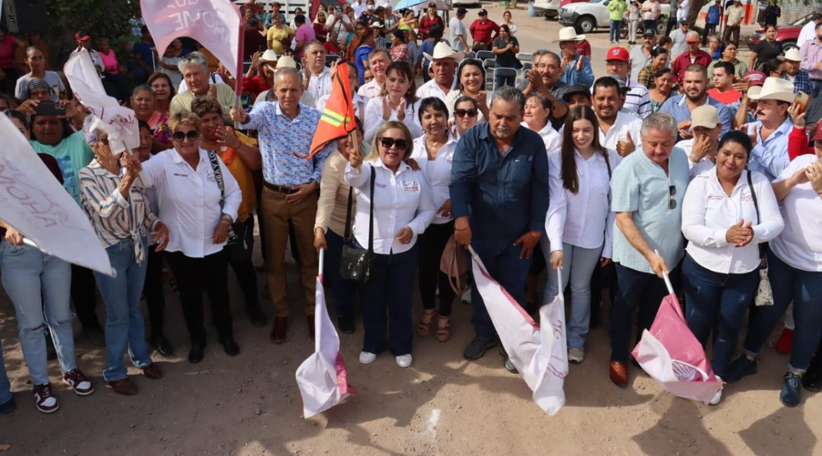 Arranca obra de pavimentación de 3.5 mdp en Higuera de Zaragoza; agradecen vecinos que los hayan escuchado