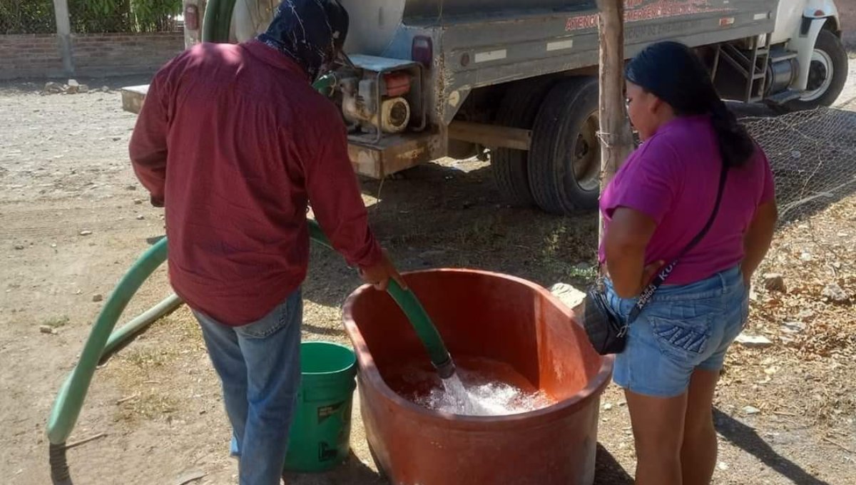 Con pipas mandarán agua a El Cerro Cabezón, en Guasave; probablemente hasta el jueves tendrán agua