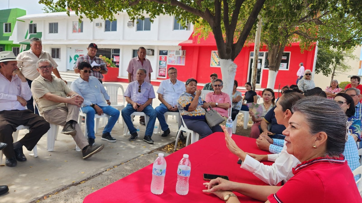 Priistas de Guasave y Sinaloa muestran su inconformidad ante posible permanencia de Alejandro Moreno en el CEN