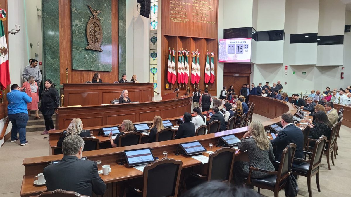 Congreso concluye último periodo de sesiones; se designa Diputación Permanente